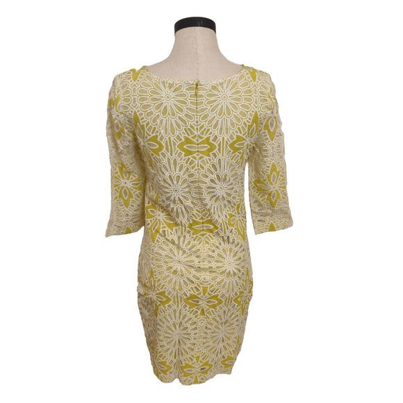 Belle Badgley Mischka Women's Dress 3/4 Sleeve Size 4 Yellow Flowers - Picture 2 of 7